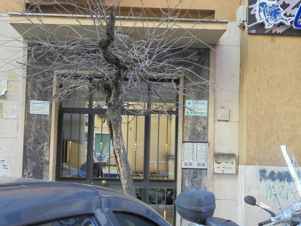 B&B Divina Roma Екстер'єр фото